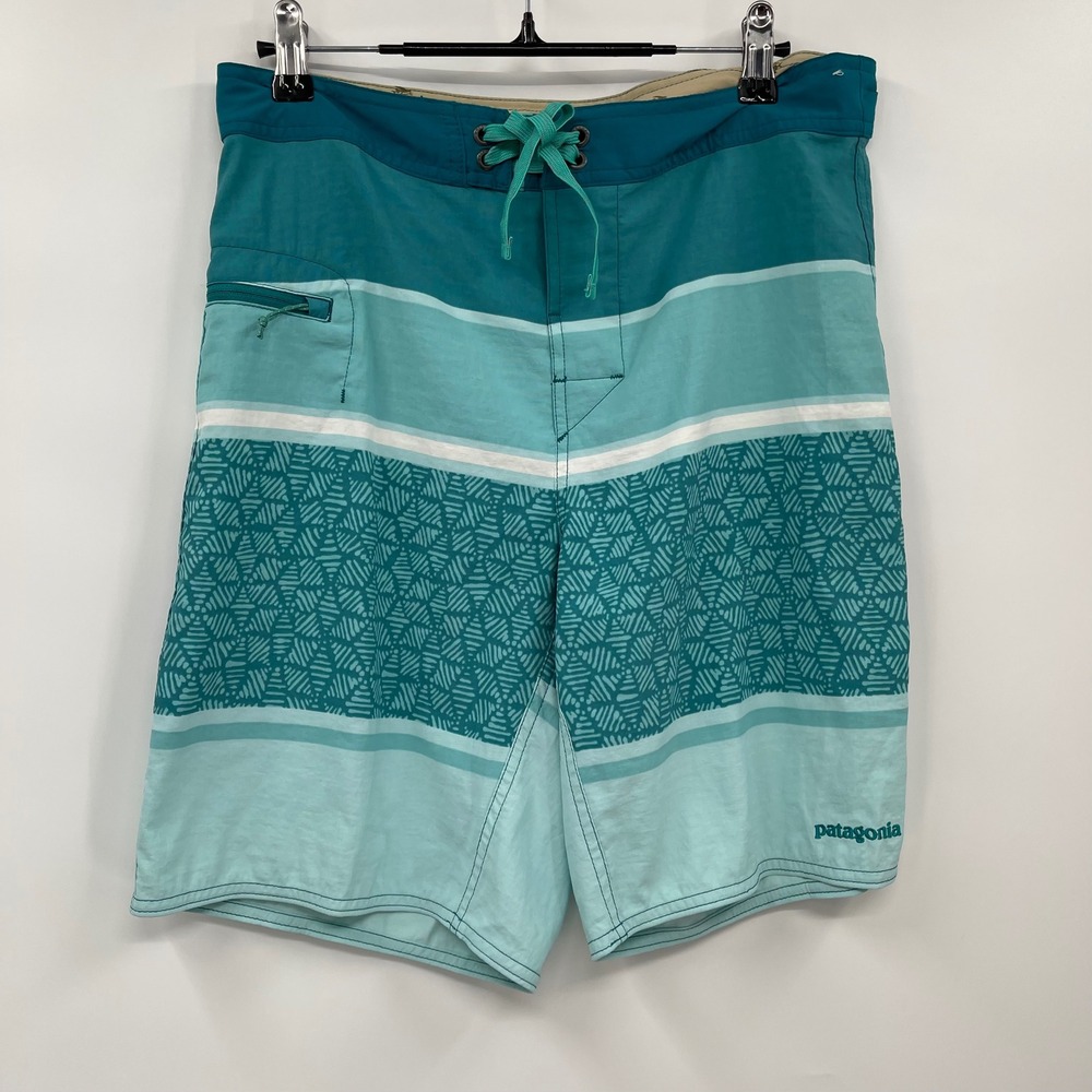 Patagonia Mens Board Shorts Turquoise Green Geometric Swim Trunks Size 31